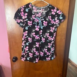 Small floral Scrub Top